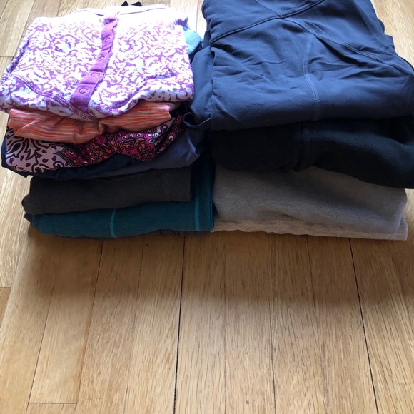 Athleta- huge lot of 12! Size S - Picture 13 of 15
